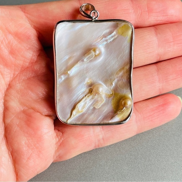 Blister Pearls Mother Of Pearl Shell Rectangle Pendant With Sterling Sil… - Picture 3 of 7